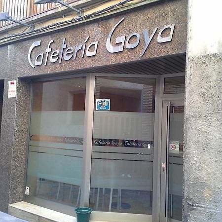 Hostal Cafeteteria Goya バルバストロ エクステリア 写真